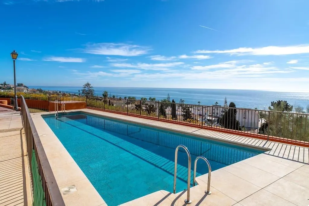 Holiday home Adosado Con Vistas Al Mar Desde La Piscina Con Bbq Villa Velez Malaga