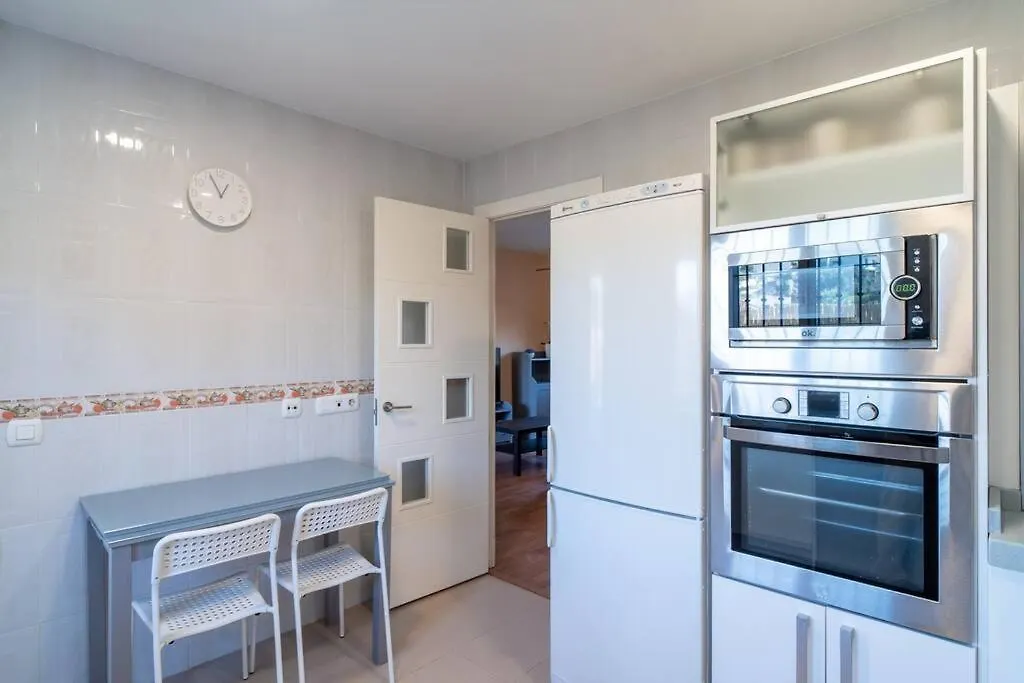 Holiday home Adosado Con Vistas Al Mar Desde La Piscina Con Bbq Villa Velez Malaga