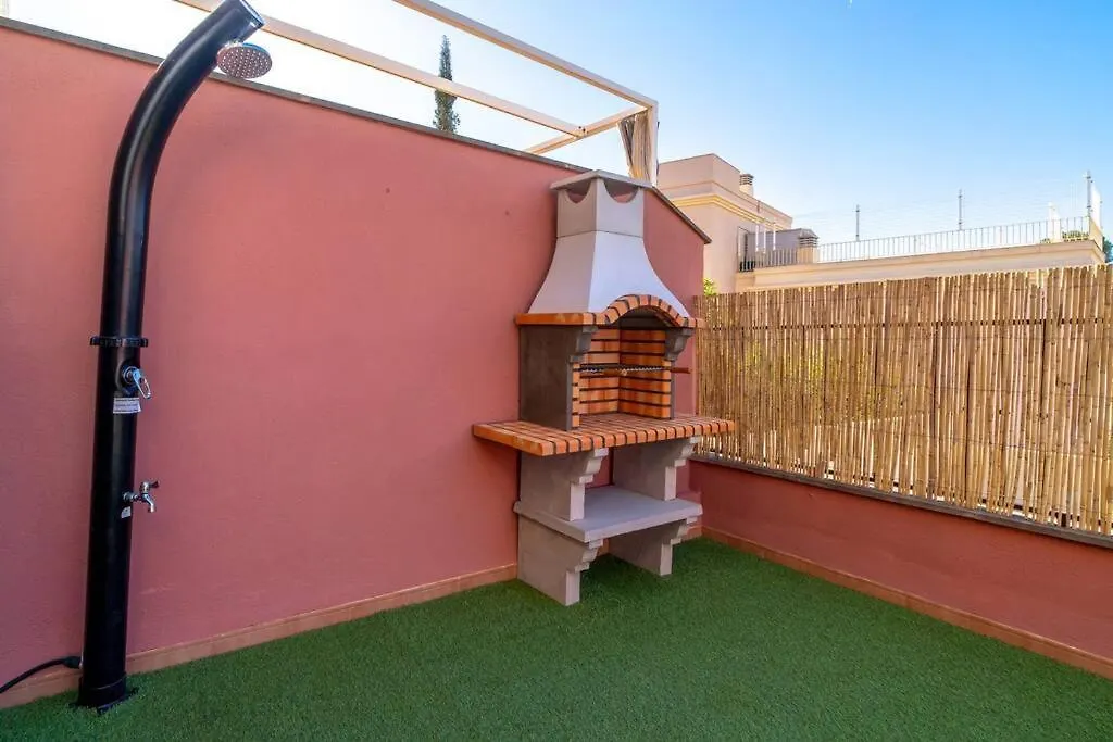 Holiday home Adosado Con Vistas Al Mar Desde La Piscina Con Bbq Villa Velez Malaga