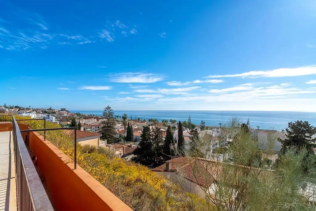 Holiday home Adosado Con Vistas Al Mar Desde La Piscina Con Bbq Villa Velez Malaga